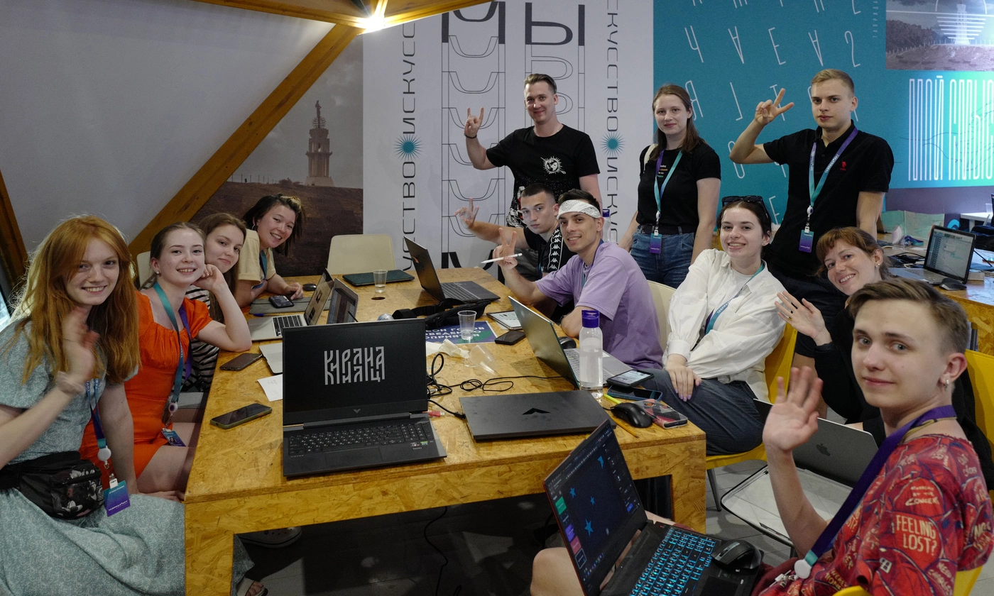 Participants of the IT and Digitalization school at work